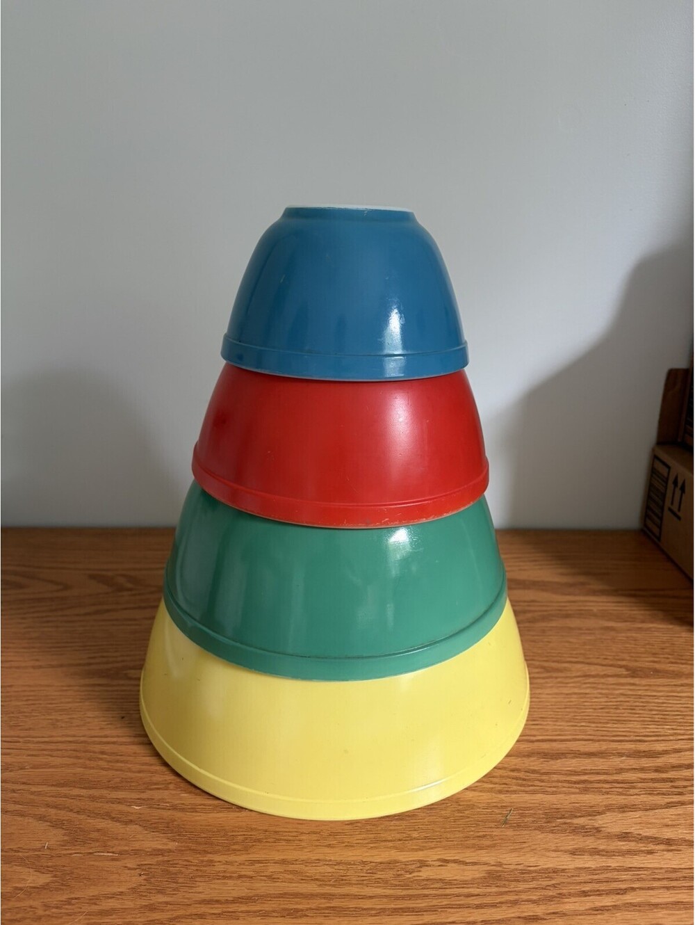 Vintage Pyrex Nesting Mixing Bowls Primary Colors Set Of 4 Yellow Green Red Blue